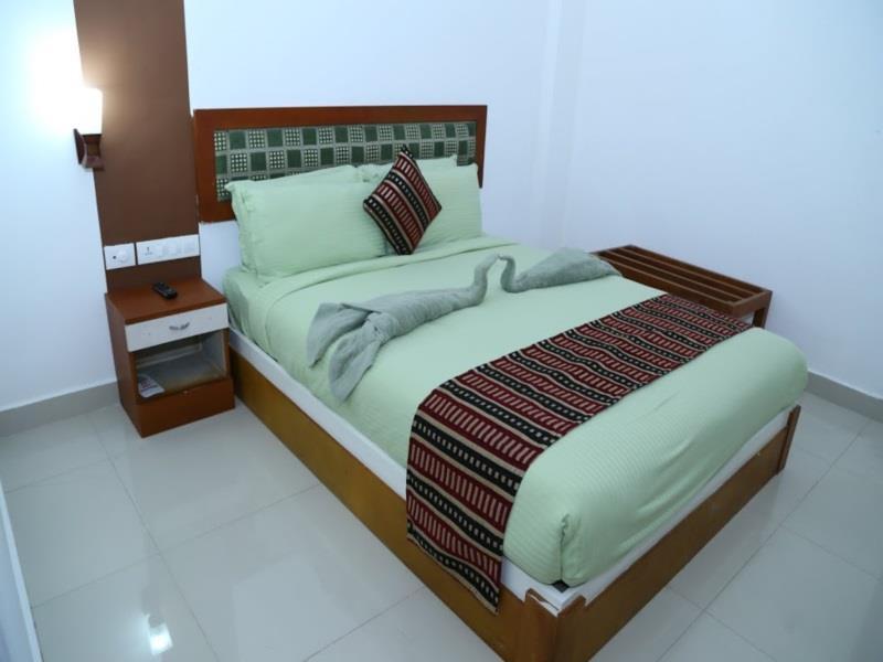 Thekkady Spice Valley Holiday Hotel Eksteriør billede